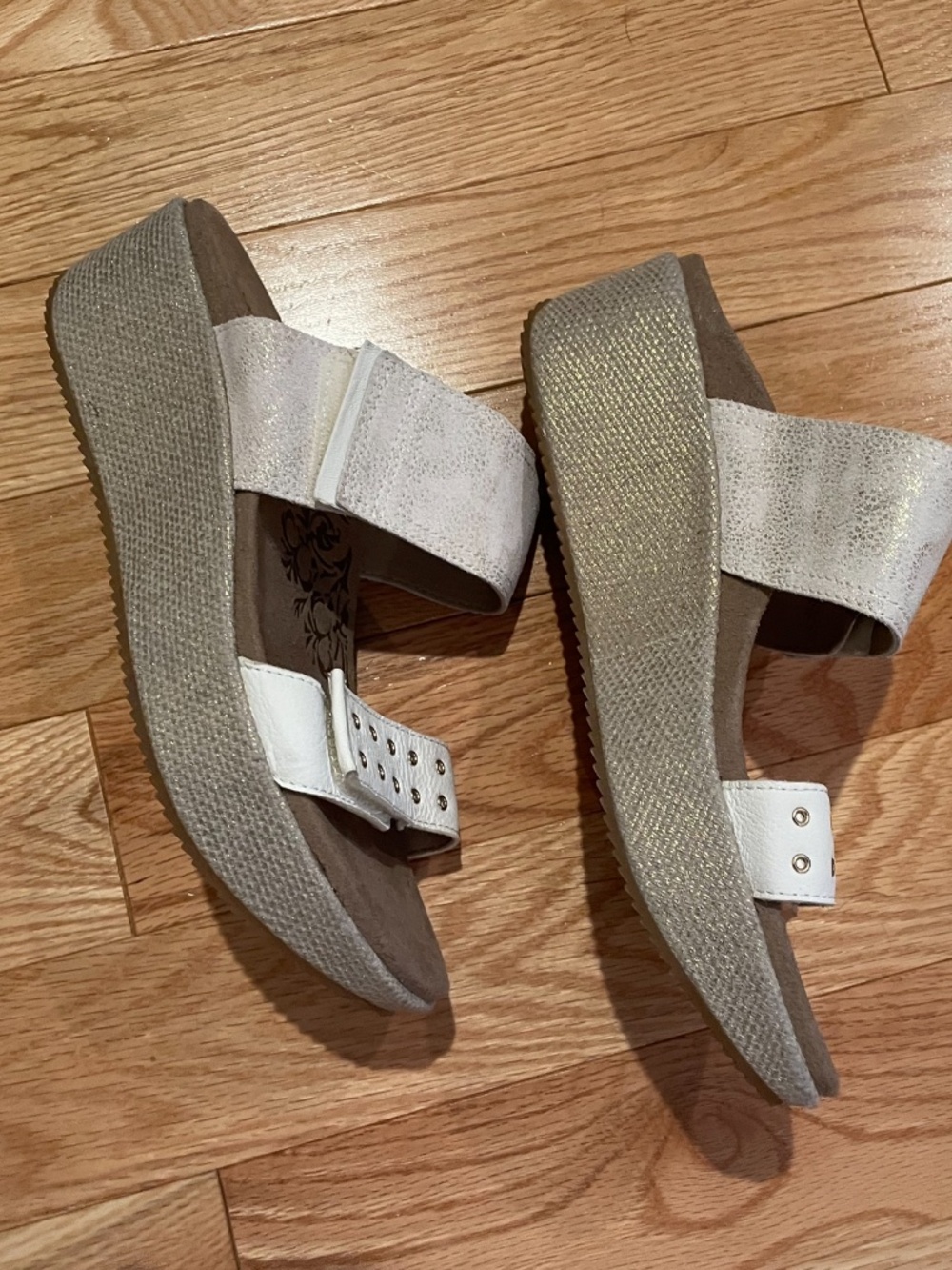 Aetrex Platform Comfort Sandals, Velcro Straps, size EU40